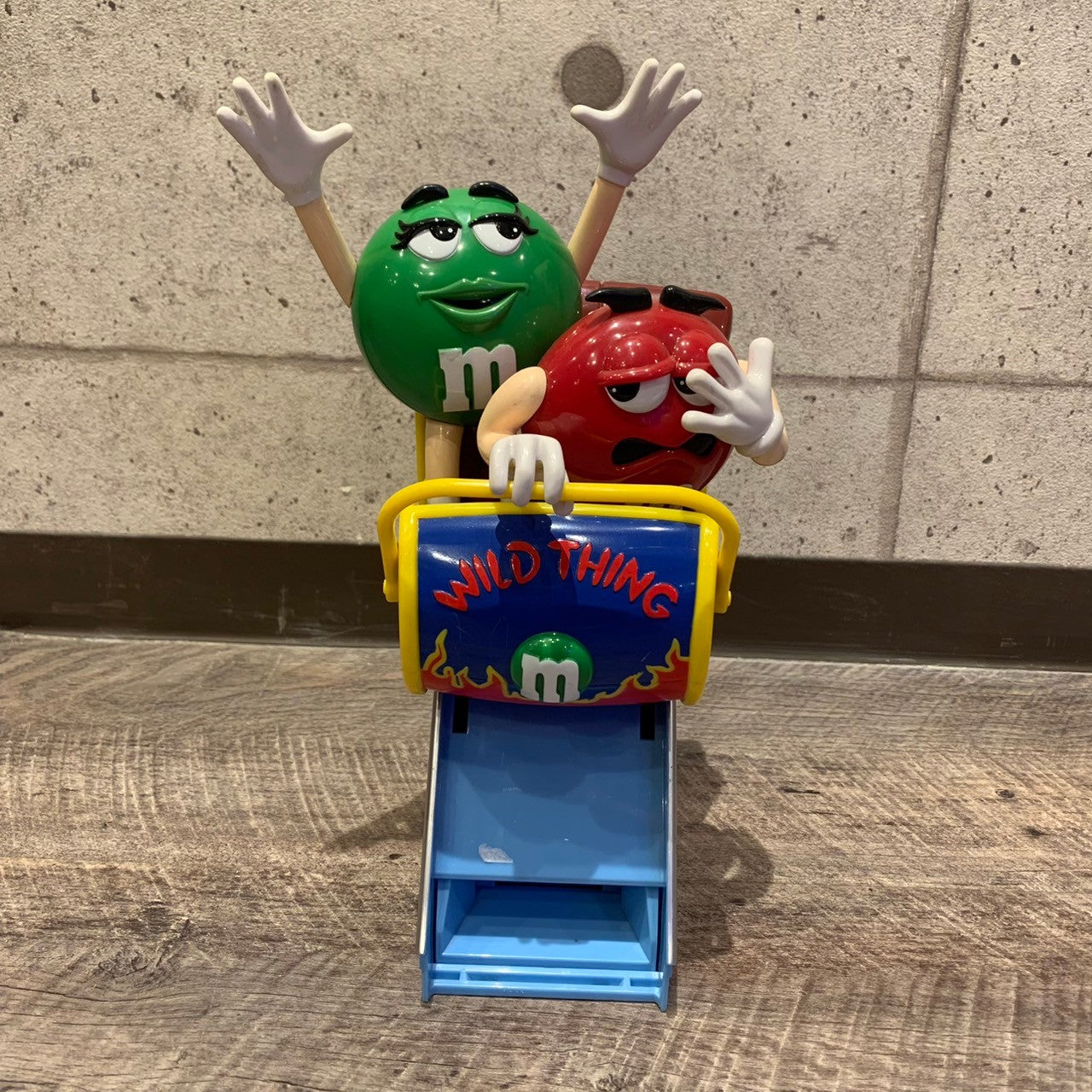M&M ローラーコースター ディスペンサー LINE_ALBUM__2_240804_91.jpg?v=