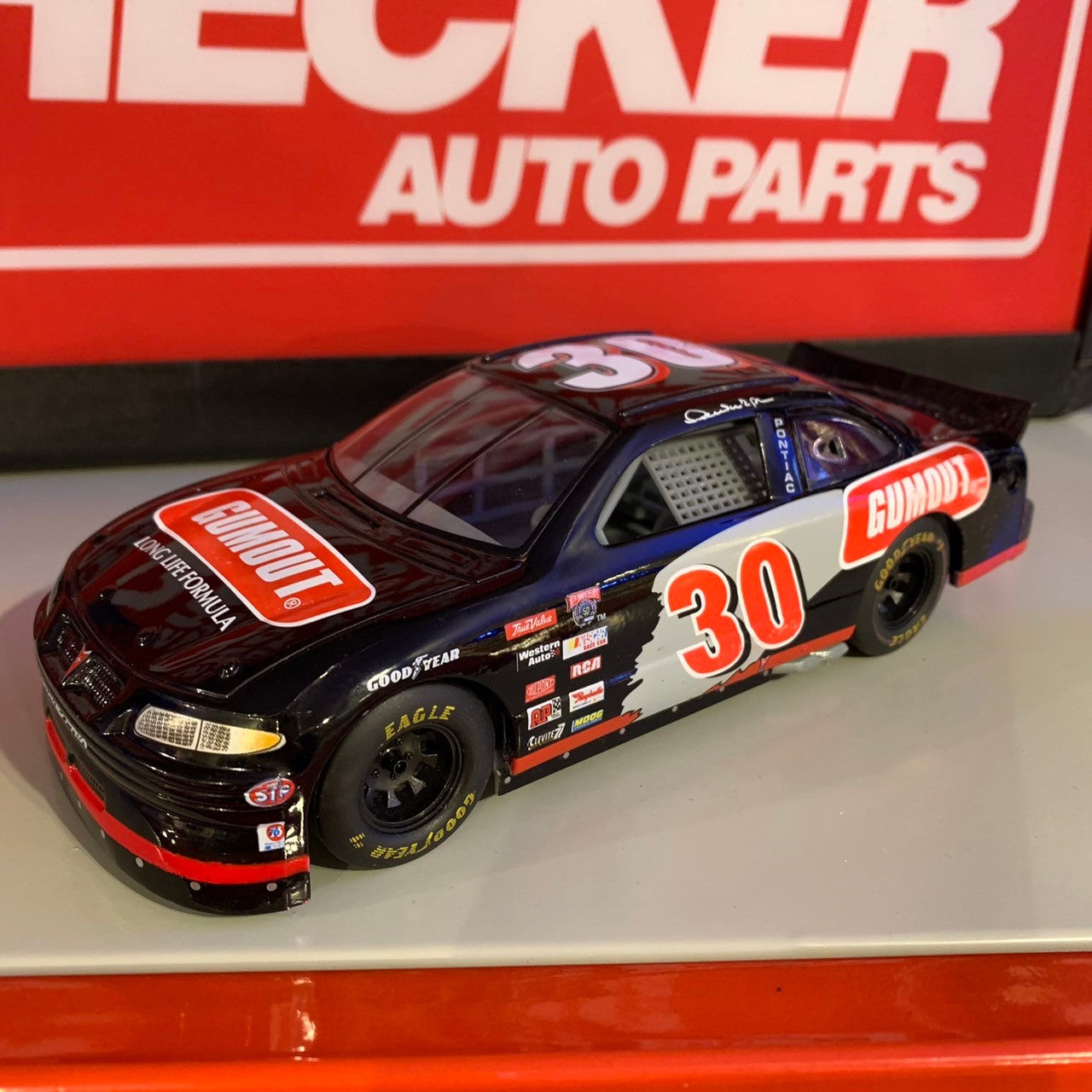 NASCAR 1/24カムリ 初制覇記念限定品　送料込み Amazon | ☆ ライオネルレーシング 1/24 トヨタ カムリ 