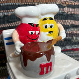 陶器製クッキージャー　【M＆M's(エムアンドエムズ)】　小物入れ　レッド＆イエロー