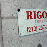 アドバタイジングメタルサイン　【RIGO'S FENCE CO.（リゴズ・フェンス）】　フェンス用ミニ看板
