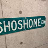 SHOSHONE DR　ロードサイン　道路標識　トラフィックサイン　ストリート　グリーン　ヴィンテージ