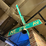 道路標識　【 NE COLUMBIA BLVD × NE 29TH AV】　ロードサイン