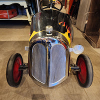 ペダルカー　【 Black Flamed Hot Rod Pedal Car】