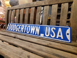品番3199 ロサンゼルスドジャース DODGERTOWNUSA エンボススチール ストリートサイン 看板 千葉店