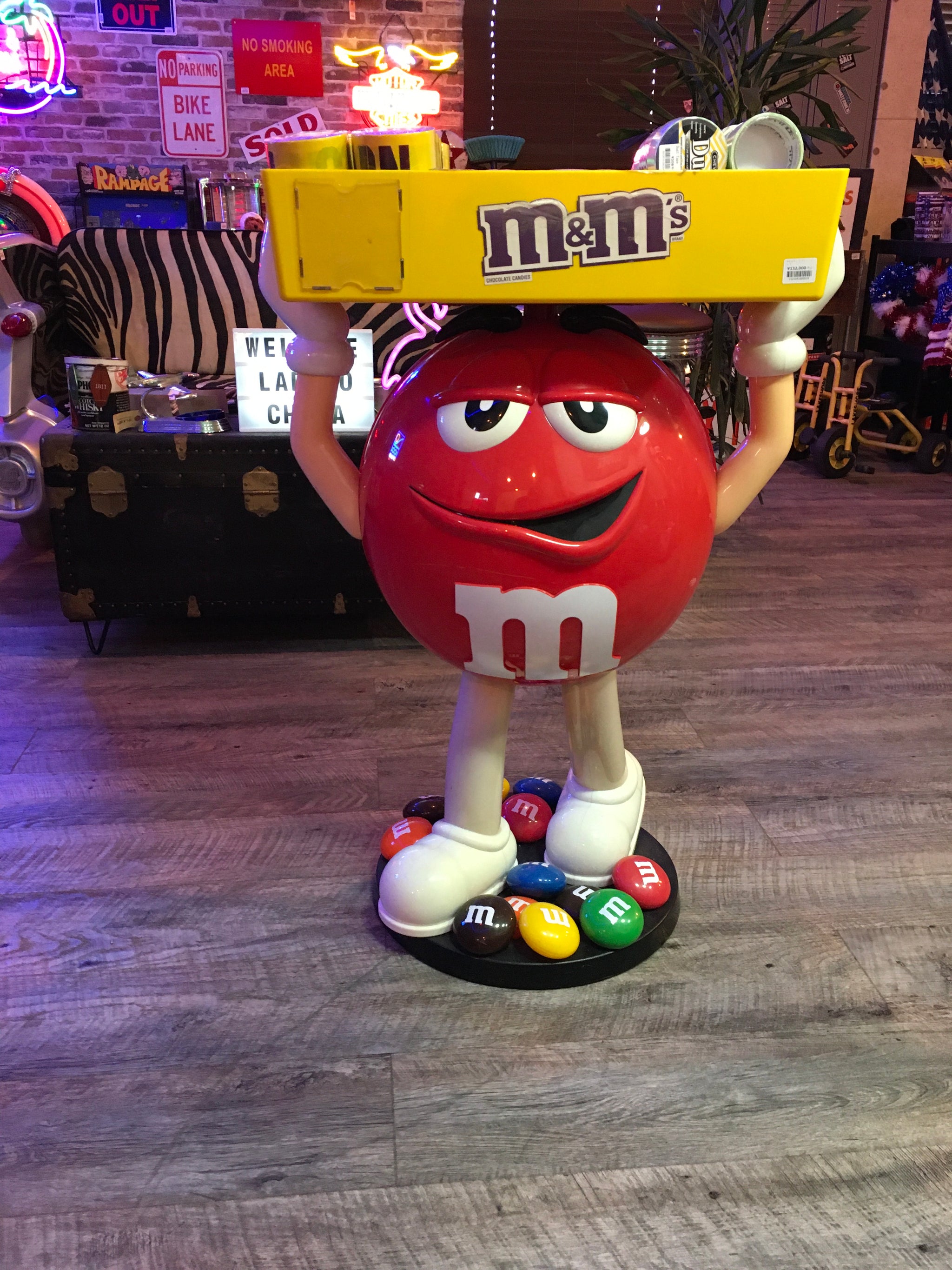 m&m's エムアンドエムズ ディスプレイ　トレイ　キャスター付き　レッド m&m´s エムアンドエムズ ディスプレイ トレイ キャスター付き レッド