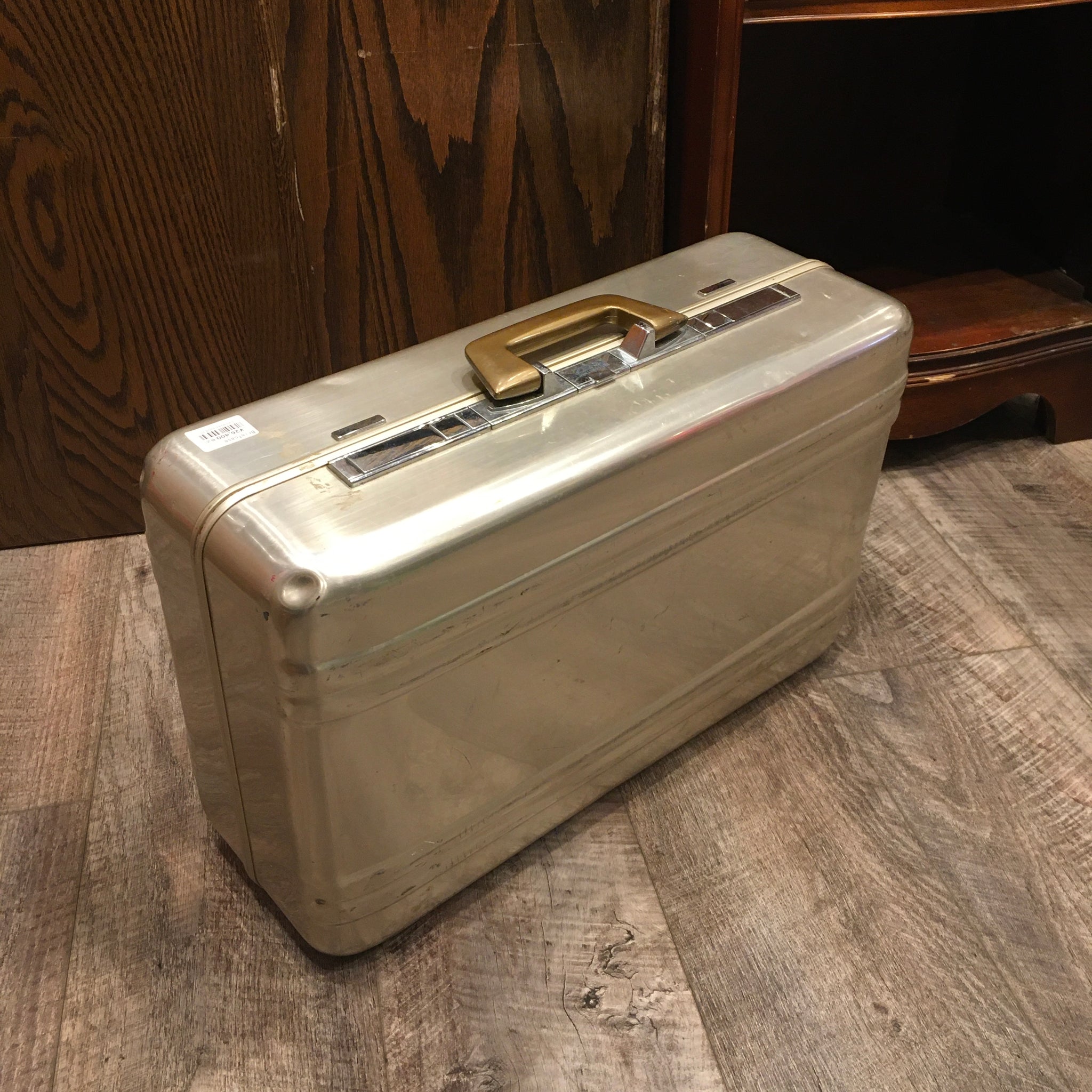 品番0430 アタッシュケース ZERO HALLIBURTON Briefcase シャンパン 