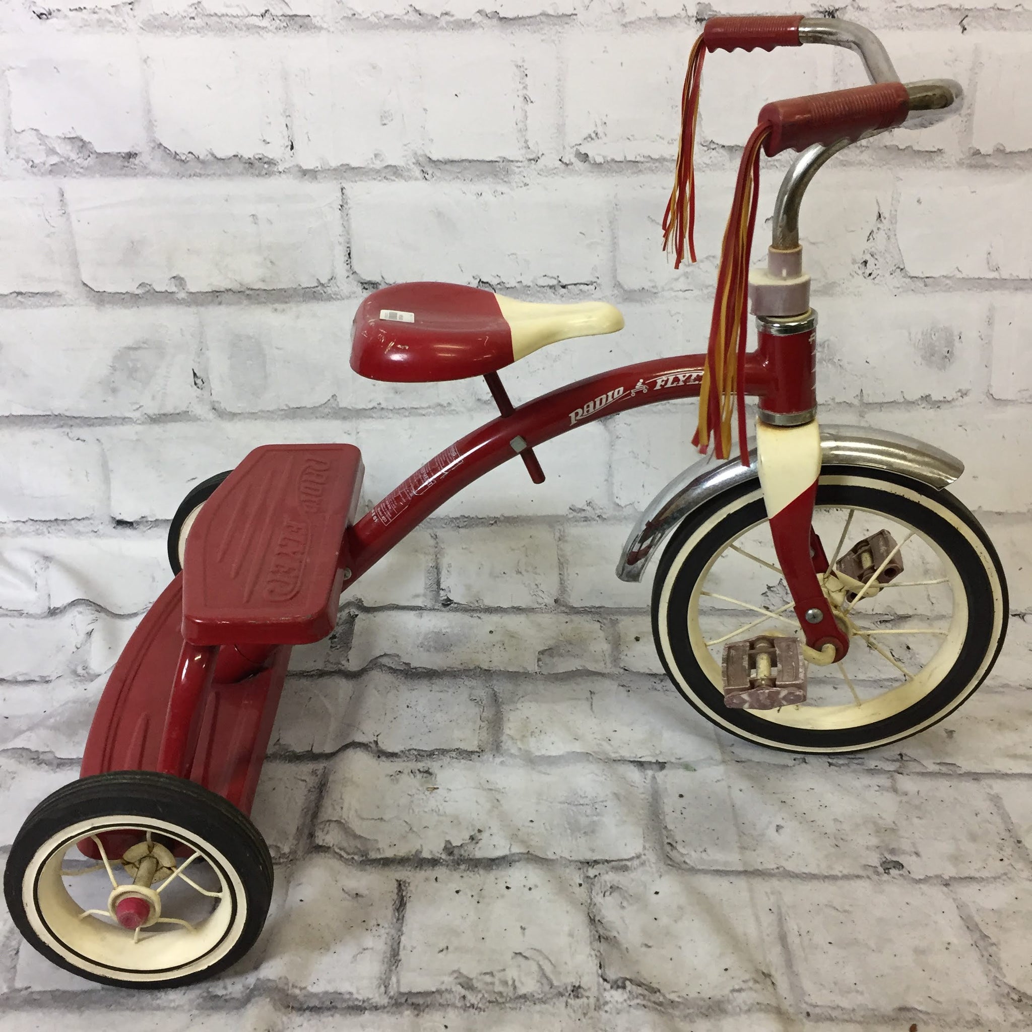 ラジオフライヤー　三輪車　アンティーク　レトロ　レア　美品 品番2558 RADIO FLYER 三輪車 レトロレッド ヴィンテージ 千葉店