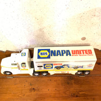 品番4033　Nylint NAPA TRACTOR TRAILER / タンカー トラック トレーラー　ダイキャストカー　千葉店