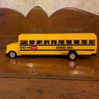 品番4767　K-LINE KRUISERS SCHOOL BUS TOY CAR / スクールバス ミニカー ヴィンテージ　千葉店