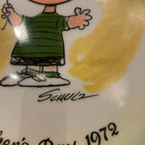 品番1346　1972s　THE PEANUT FAMILY COLLECTPR SERIES　チャーリーブラウン　飾り皿　ヴィンテージ　千葉店