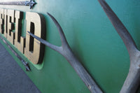 品番1052　ロードサイン　DEER FIELD　鹿の角　大型看板　木製　サインボード　ヴィンテージ　千葉店